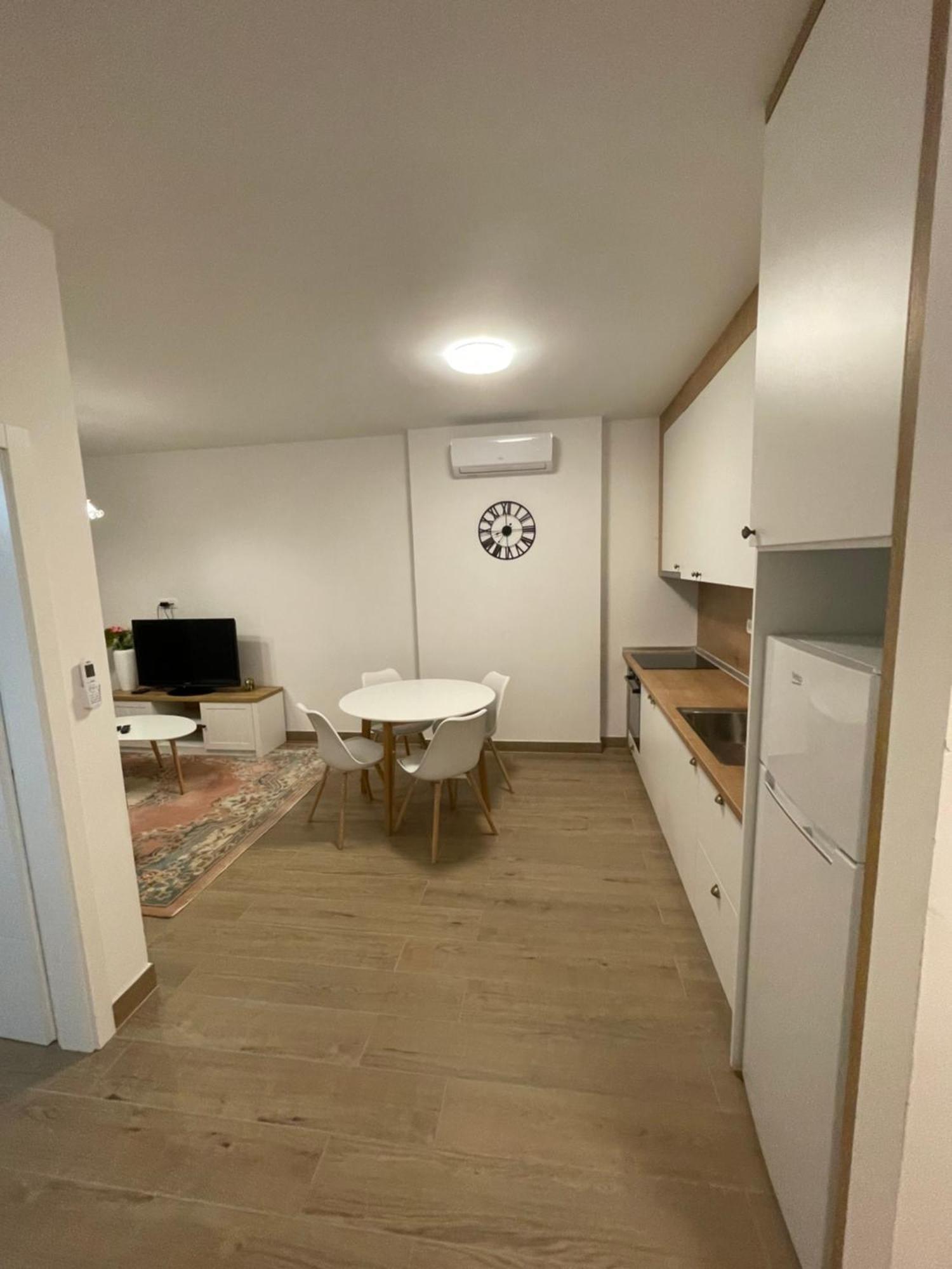 Toro Hospitality Apartman *